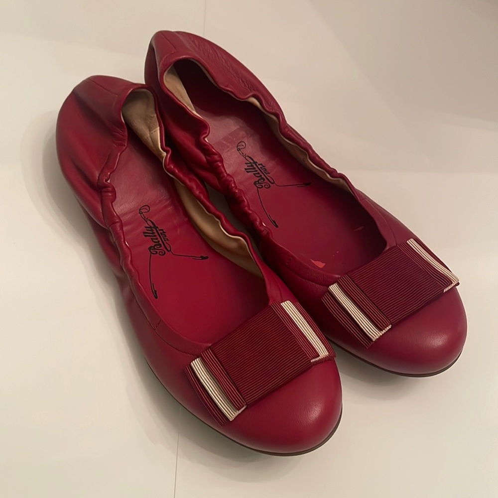 Festive red Bally flats. Packable, stylish and comfy.